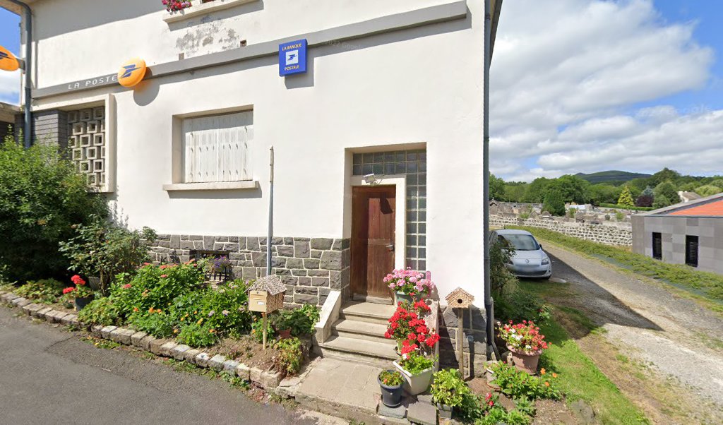 Retrouvez toutes les informations de contacts et horaires d&rsquo;ouverture pour La Poste ORCINES situé à Orcines dans le département Puy-de-Dôme (63). Pour effectuer envoyer vos colis (colissimo, chronopost, suivi colis), une gestion bancaire (banque postal, French Bank), votre courrier (suivi [&hellip;]