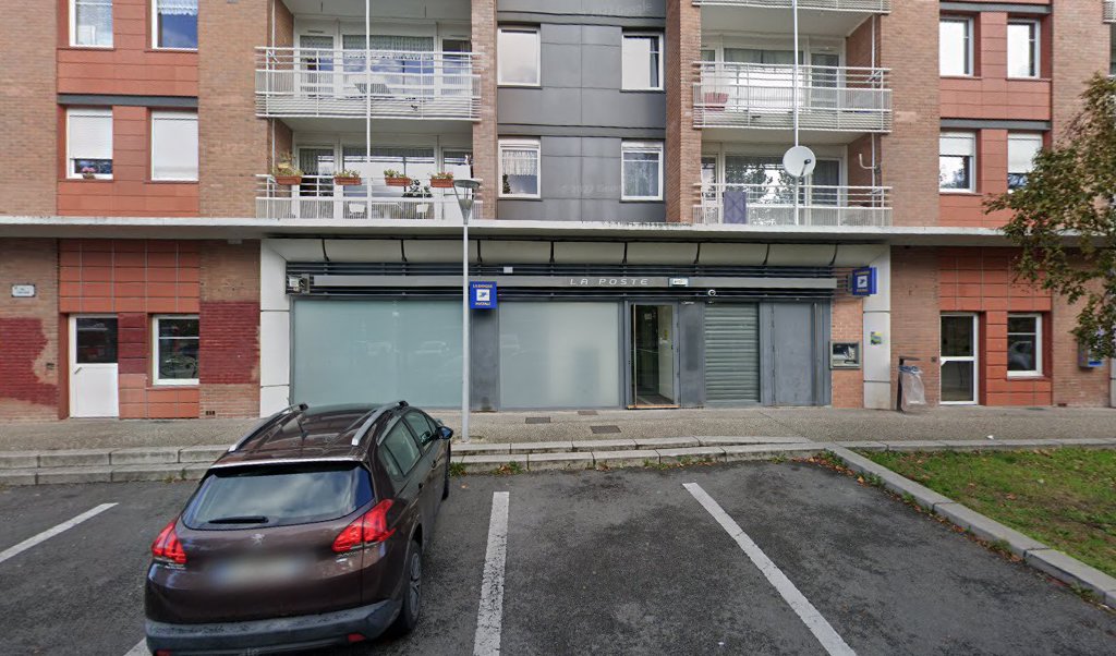 Retrouvez toutes les informations de contacts et horaires d&rsquo;ouverture pour La Poste WATTRELOS BEAULIEU situé à Wattrelos dans le département Nord (59). Pour effectuer envoyer vos colis (colissimo, chronopost, suivi colis), une gestion bancaire (banque postal, French Bank), votre courrier [&hellip;]