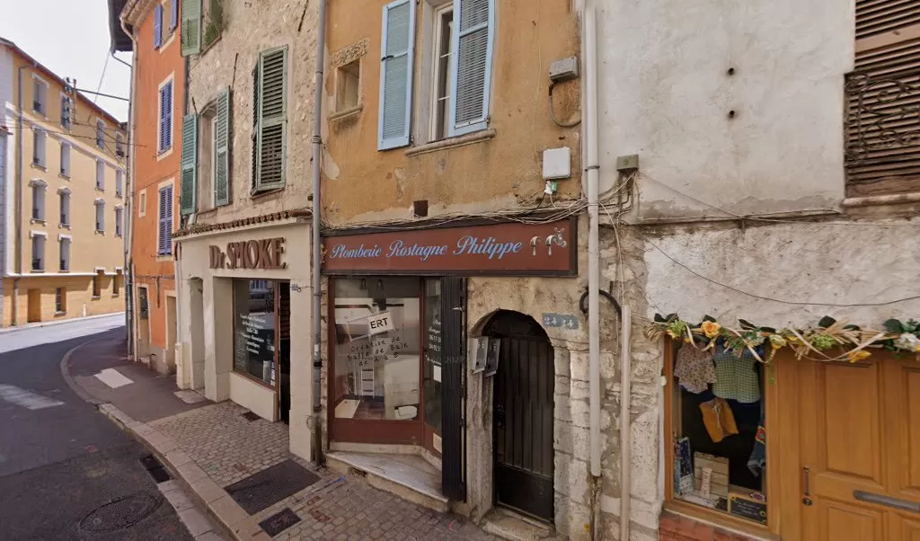 Retrouvez toutes les informations de contacts et horaires d&rsquo;ouverture pour Relais Pickup DR SMOKE VENCE situé à Vence dans le département Alpes-Maritimes (06). Pour effectuer envoyer vos colis (colissimo, chronopost, suivi colis), une gestion bancaire (banque postal, French Bank), votre [&hellip;]