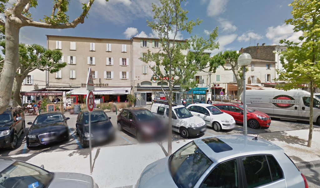 Retrouvez toutes les informations de contacts et horaires d&rsquo;ouverture pour Relais Pickup U EXPRESS situé à Malaucene dans le département Vaucluse (84). Pour effectuer envoyer vos colis (colissimo, chronopost, suivi colis), une gestion bancaire (banque postal, French Bank), votre courrier [&hellip;]