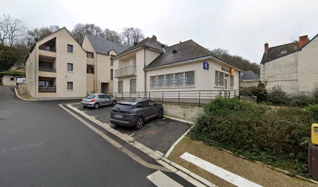 Retrouvez toutes les informations de contacts et horaires d&rsquo;ouverture pour La Poste SAVONNIERES situé à Savonnieres dans le département Indre-et-Loire (37). Pour effectuer envoyer vos colis (colissimo, chronopost, suivi colis), une gestion bancaire (banque postal, French Bank), votre courrier (suivi [&hellip;]