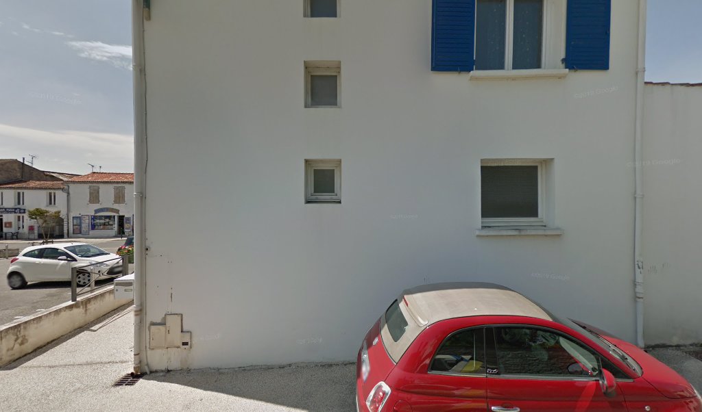 Retrouvez toutes les informations de contacts et horaires d&rsquo;ouverture pour La Poste CIRE D AUNIS situé à Cire d aunis dans le département Charente-Maritime (17). Pour effectuer envoyer vos colis (colissimo, chronopost, suivi colis), une gestion bancaire (banque postal, French [&hellip;]