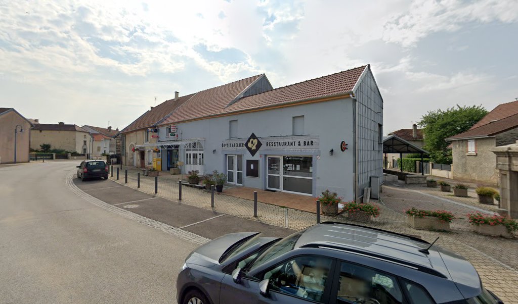 Retrouvez toutes les informations de contacts et horaires d&rsquo;ouverture pour La Poste Relais PUSEY Buraliste situé à Pusey dans le département Haute-Saône (70). Pour effectuer envoyer vos colis (colissimo, chronopost, suivi colis), une gestion bancaire (banque postal, French Bank), votre [&hellip;]