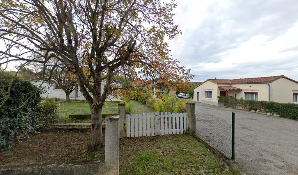 Retrouvez toutes les informations de contacts et horaires d&rsquo;ouverture pour Relais Pickup LA POSTE CARREPRO MAUVEZIN situé à Mauvezin dans le département Gers (32). Pour effectuer envoyer vos colis (colissimo, chronopost, suivi colis), une gestion bancaire (banque postal, French Bank), [&hellip;]