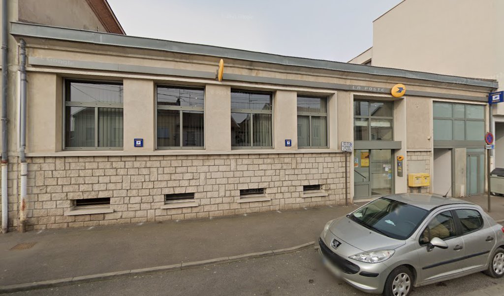 Retrouvez toutes les informations de contacts et horaires d&rsquo;ouverture pour La Poste DOMBASLE SUR MEURTHE situé à Dombasle sur meurthe dans le département Meurthe-et-Moselle (54). Pour effectuer envoyer vos colis (colissimo, chronopost, suivi colis), une gestion bancaire (banque postal, French [&hellip;]