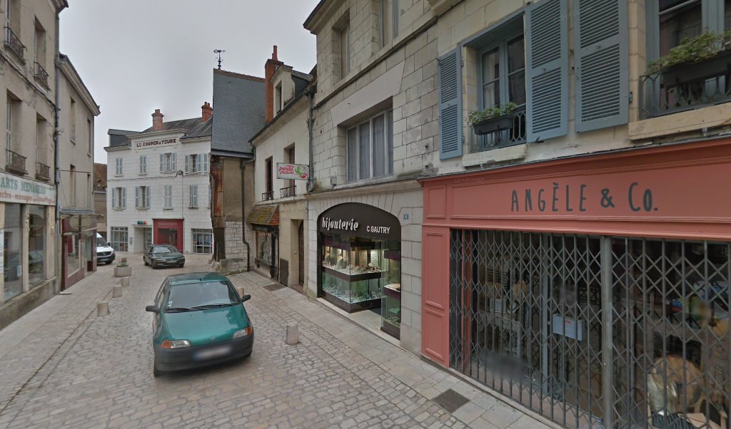 Retrouvez toutes les informations de contacts et horaires d&rsquo;ouverture pour Relais Pickup LE LAPIN BLANC situé à St aignan dans le département Loir-et-Cher (41). Pour effectuer envoyer vos colis (colissimo, chronopost, suivi colis), une gestion bancaire (banque postal, French Bank), [&hellip;]