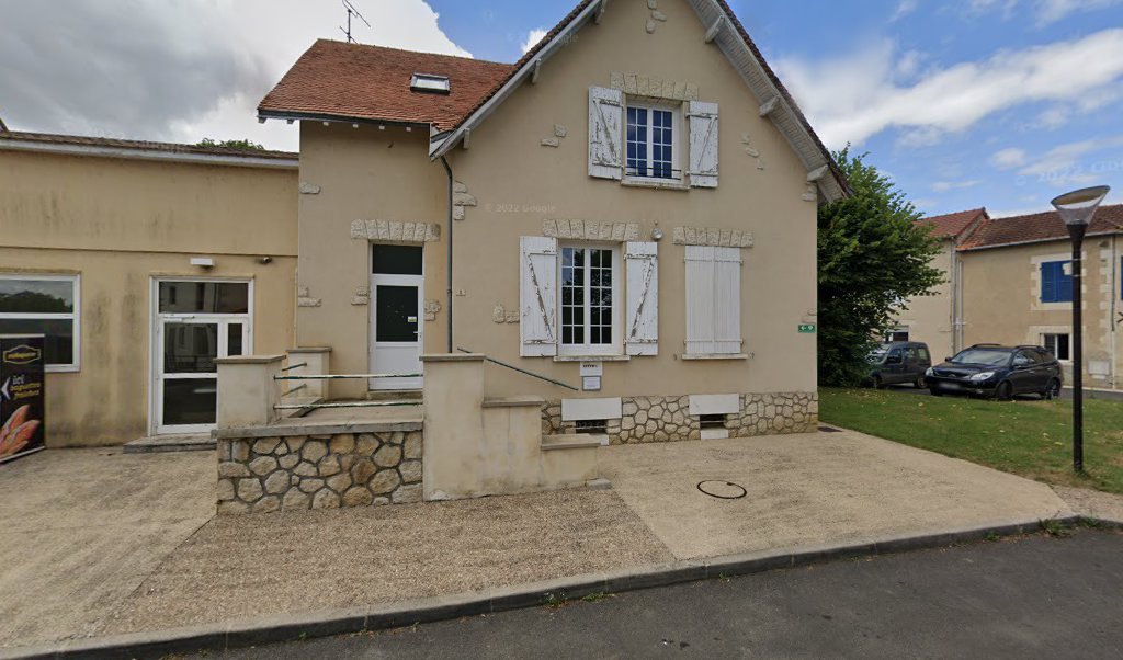 Retrouvez toutes les informations de contacts et horaires d&rsquo;ouverture pour La Poste Agence Communale SILLARS Mairie situé à Sillars dans le département Vienne (86). Pour effectuer envoyer vos colis (colissimo, chronopost, suivi colis), une gestion bancaire (banque postal, French Bank), [&hellip;]