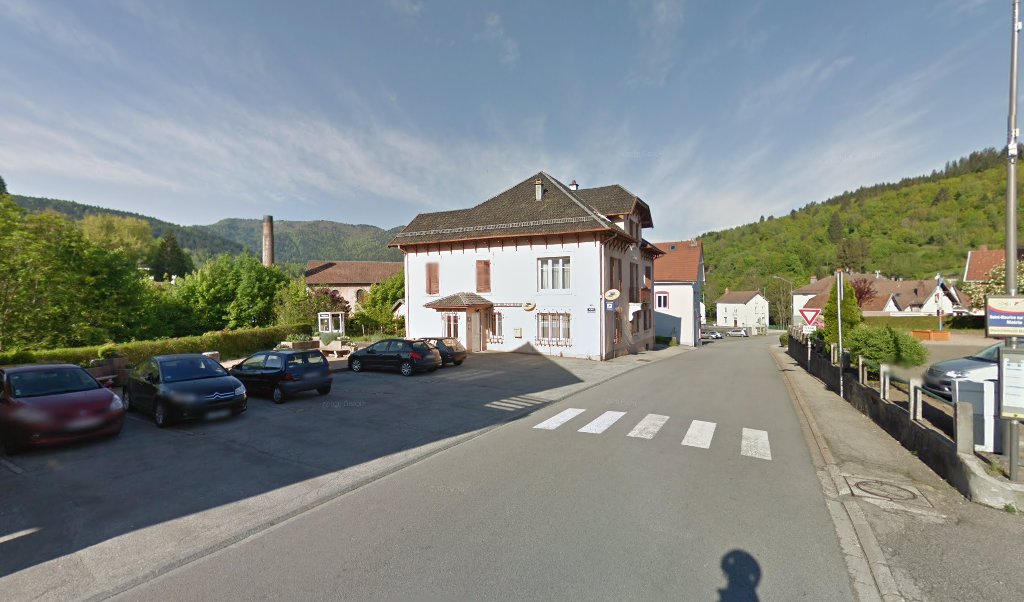 Retrouvez toutes les informations de contacts et horaires d&rsquo;ouverture pour La Poste SAINT MAURICE SUR MOSELLE situé à St maurice sur moselle dans le département Vosges (88). Pour effectuer envoyer vos colis (colissimo, chronopost, suivi colis), une gestion bancaire (banque [&hellip;]