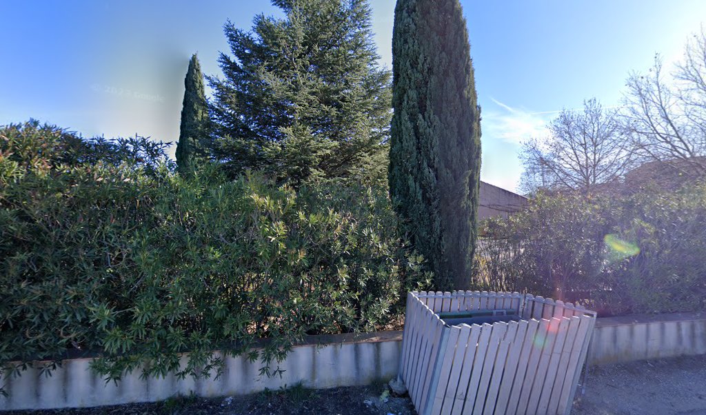 Retrouvez toutes les informations de contacts et horaires d&rsquo;ouverture pour Relais Pickup DOMAINE DE LA SUFFRENE situé à La cadiere d azur dans le département Var (83). Pour effectuer envoyer vos colis (colissimo, chronopost, suivi colis), une gestion bancaire (banque [&hellip;]