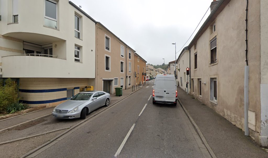 Retrouvez toutes les informations de contacts et horaires d&rsquo;ouverture pour La Poste MALZEVILLE situé à Malzeville dans le département Meurthe-et-Moselle (54). Pour effectuer envoyer vos colis (colissimo, chronopost, suivi colis), une gestion bancaire (banque postal, French Bank), votre courrier (suivi [&hellip;]