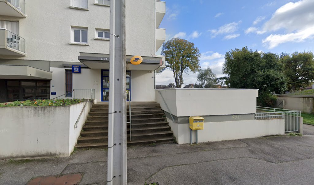 Retrouvez toutes les informations de contacts et horaires d&rsquo;ouverture pour La Poste ALENCON COURTEILLE situé à Alencon dans le département Orne (61). Pour effectuer envoyer vos colis (colissimo, chronopost, suivi colis), une gestion bancaire (banque postal, French Bank), votre courrier [&hellip;]