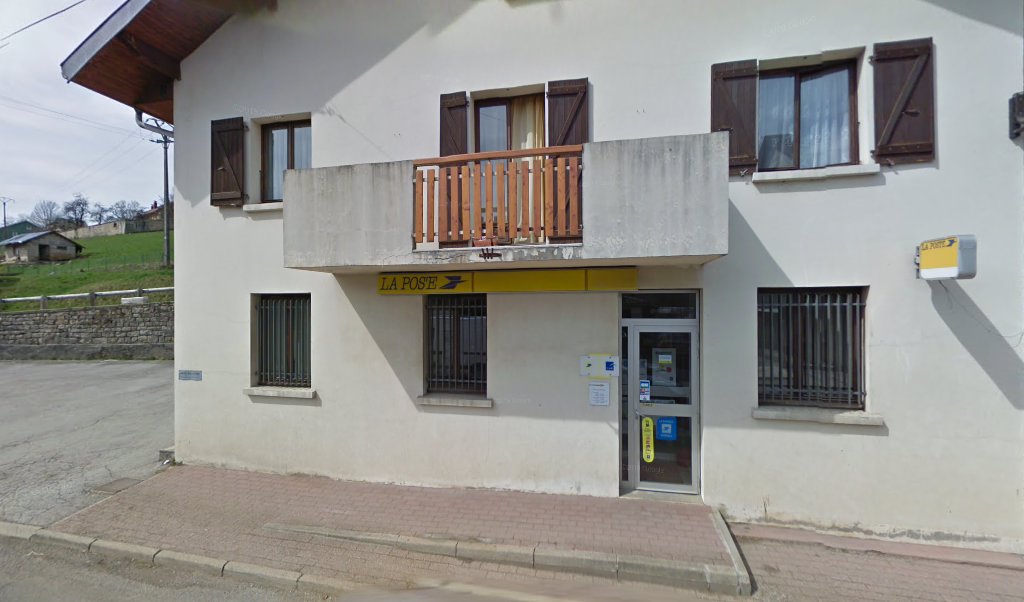 Retrouvez toutes les informations de contacts et horaires d&rsquo;ouverture pour La Poste FONCINE LE HAUT situé à Foncine le haut dans le département Jura (39). Pour effectuer envoyer vos colis (colissimo, chronopost, suivi colis), une gestion bancaire (banque postal, French [&hellip;]
