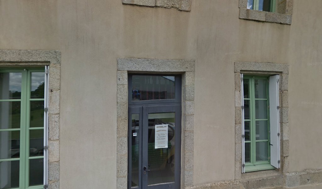 Retrouvez toutes les informations de contacts et horaires d&rsquo;ouverture pour La Poste Agence Communale BODILIS Mairie situé à Bodilis dans le département Finistère (29). Pour effectuer envoyer vos colis (colissimo, chronopost, suivi colis), une gestion bancaire (banque postal, French Bank), [&hellip;]