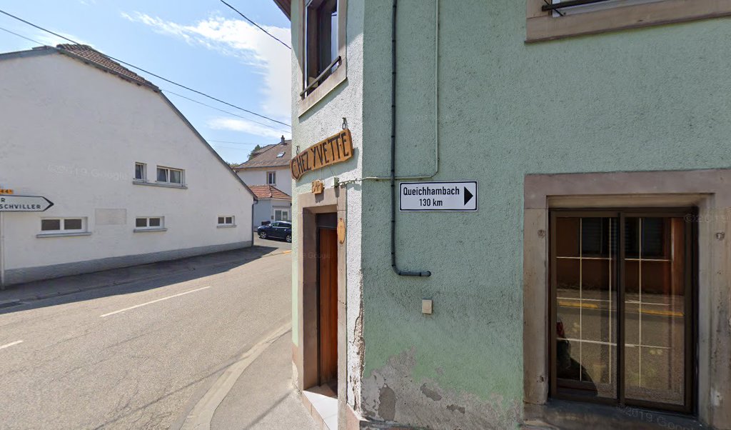 Retrouvez toutes les informations de contacts et horaires d&rsquo;ouverture pour La Poste Agence Communale HARTZVILLER Mairie situé à Hartzviller dans le département Moselle (57). Pour effectuer envoyer vos colis (colissimo, chronopost, suivi colis), une gestion bancaire (banque postal, French Bank), [&hellip;]