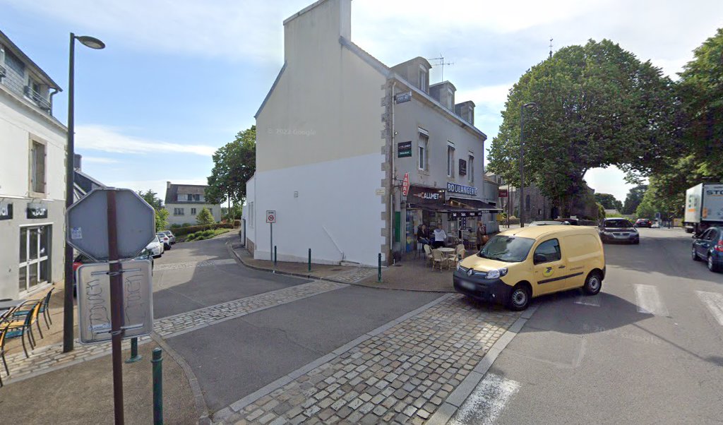Retrouvez toutes les informations de contacts et horaires d&rsquo;ouverture pour Relais Pickup LE CALUMET situé à Quimper dans le département Finistère (29). Pour effectuer envoyer vos colis (colissimo, chronopost, suivi colis), une gestion bancaire (banque postal, French Bank), votre courrier [&hellip;]