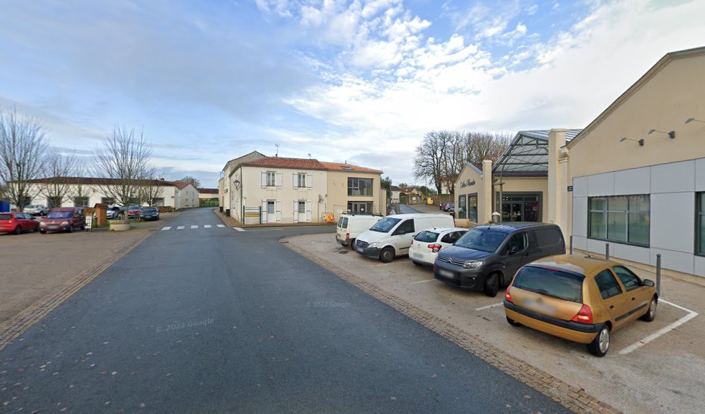 Retrouvez toutes les informations de contacts et horaires d&rsquo;ouverture pour Relais Pickup COOP situé à Mervent dans le département Vendée (85). Pour effectuer envoyer vos colis (colissimo, chronopost, suivi colis), une gestion bancaire (banque postal, French Bank), votre courrier (suivi [&hellip;]