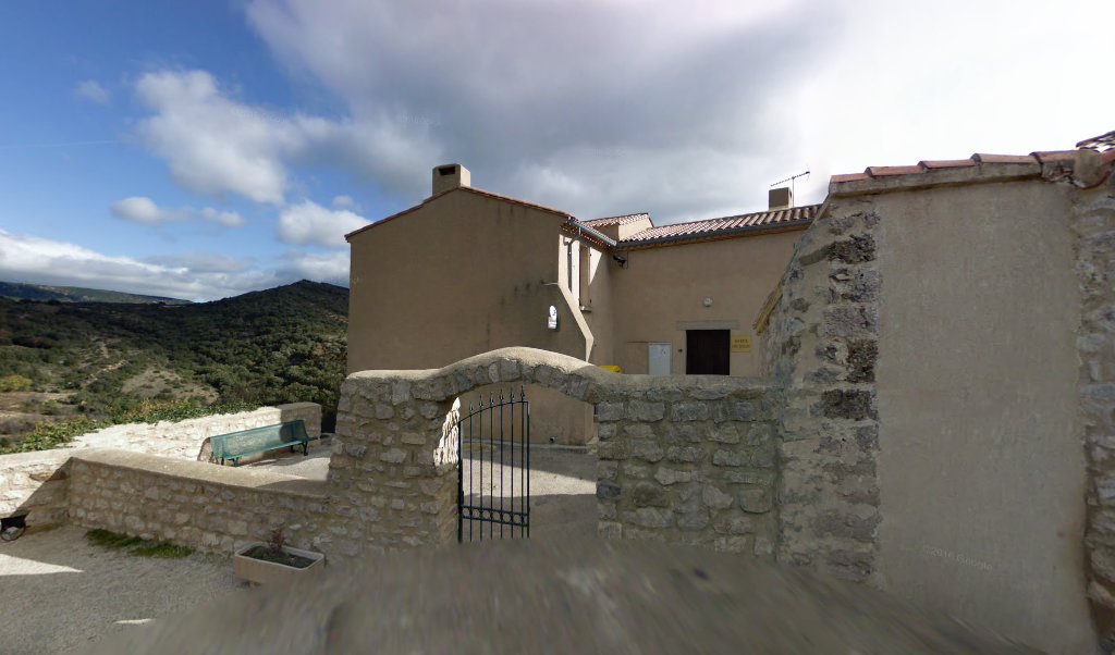 Retrouvez toutes les informations de contacts et horaires d&rsquo;ouverture pour La Poste Agence Communale DUILHAC SOUS PEYREPERTUSE Mairie situé à Duilhac sous peyrepertuse dans le département Aude (11). Pour effectuer envoyer vos colis (colissimo, chronopost, suivi colis), une gestion bancaire [&hellip;]