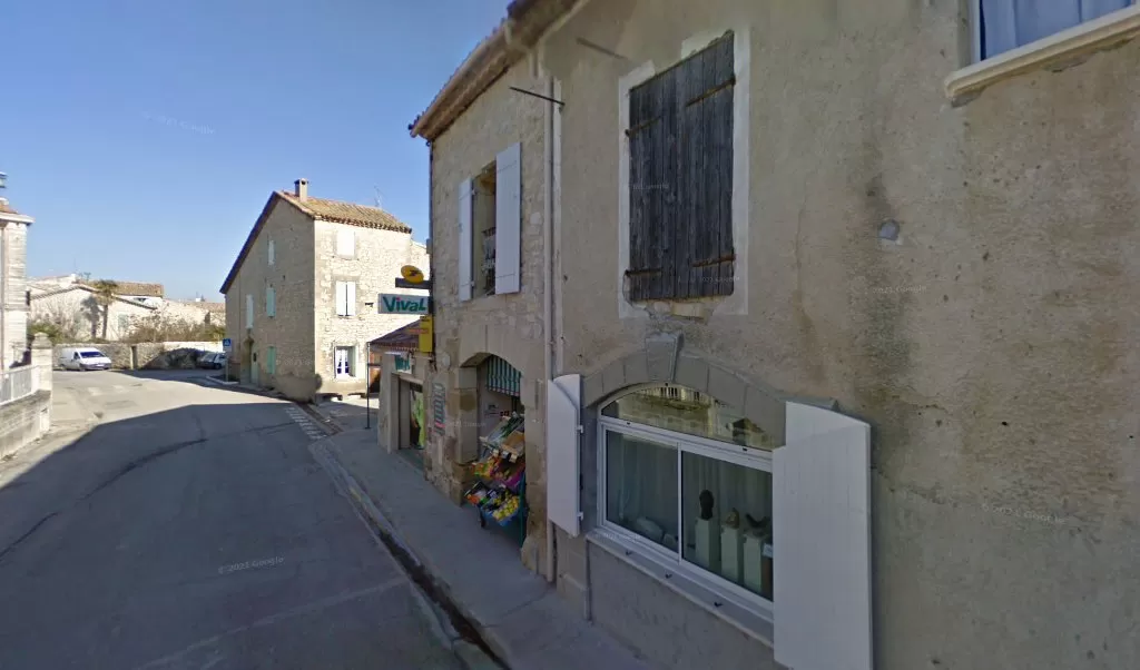 Retrouvez toutes les informations de contacts et horaires d&rsquo;ouverture pour La Poste Relais VIC LE FESQ situé à Vic le fesq dans le département Gard (30). Pour effectuer envoyer vos colis (colissimo, chronopost, suivi colis), une gestion bancaire (banque postal, [&hellip;]