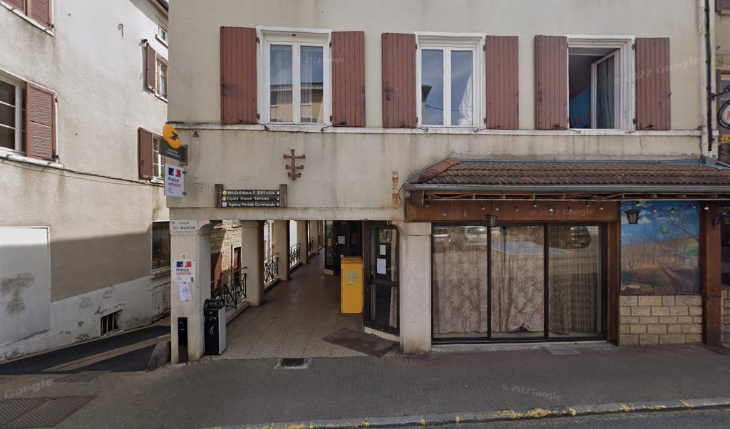 Retrouvez toutes les informations de contacts et horaires d&rsquo;ouverture pour La Poste Agence Communale VAUGNERAY Mairie situé à Vaugneray dans le département Rhône (69). Pour effectuer envoyer vos colis (colissimo, chronopost, suivi colis), une gestion bancaire (banque postal, French Bank), [&hellip;]
