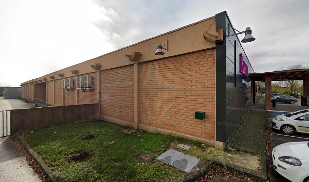 Retrouvez toutes les informations de contacts et horaires d&rsquo;ouverture pour Relais Pickup KISLY situé à Peronne dans le département Somme (80). Pour effectuer envoyer vos colis (colissimo, chronopost, suivi colis), une gestion bancaire (banque postal, French Bank), votre courrier (suivi [&hellip;]