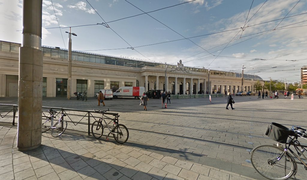 Retrouvez toutes les informations de contacts et horaires d&rsquo;ouverture pour Relais Pickup CONSIGNE PICKUP MONTPELLIER ST-ROCH – RETRAIT 3J situé à Montpellier dans le département Hérault (34). Pour effectuer envoyer vos colis (colissimo, chronopost, suivi colis), une gestion bancaire (banque [&hellip;]