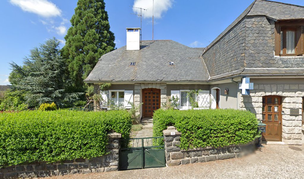 Retrouvez toutes les informations de contacts et horaires d&rsquo;ouverture pour La Poste Agence Communale TRIZAC Mairie situé à Trizac dans le département Cantal (15). Pour effectuer envoyer vos colis (colissimo, chronopost, suivi colis), une gestion bancaire (banque postal, French Bank), [&hellip;]