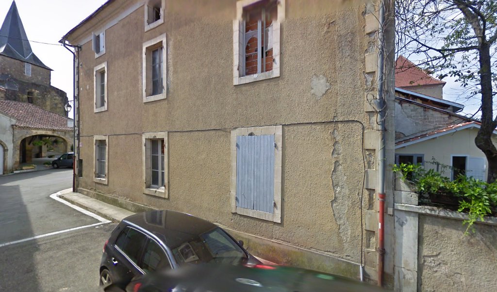 Retrouvez toutes les informations de contacts et horaires d&rsquo;ouverture pour La Poste Agence Communale CASTELNAU RIVIERE BASSE Mairie situé à Castelnau riviere basse dans le département Hautes-Pyrénées (65). Pour effectuer envoyer vos colis (colissimo, chronopost, suivi colis), une gestion bancaire [&hellip;]