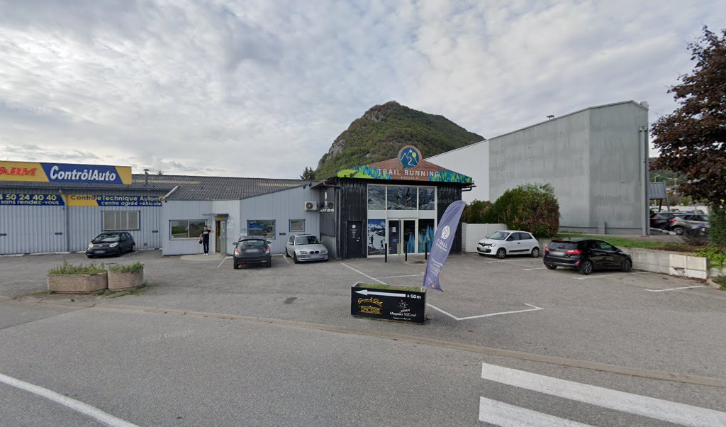 Retrouvez toutes les informations de contacts et horaires d&rsquo;ouverture pour Relais Pickup TRAIL RUNNING STORE situé à Sillingy dans le département Haute-Savoie (74). Pour effectuer envoyer vos colis (colissimo, chronopost, suivi colis), une gestion bancaire (banque postal, French Bank), votre [&hellip;]