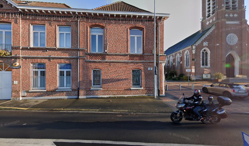 Retrouvez toutes les informations de contacts et horaires d&rsquo;ouverture pour La Poste Agence Communale AVELIN Mairie situé à Avelin dans le département Nord (59). Pour effectuer envoyer vos colis (colissimo, chronopost, suivi colis), une gestion bancaire (banque postal, French Bank), [&hellip;]