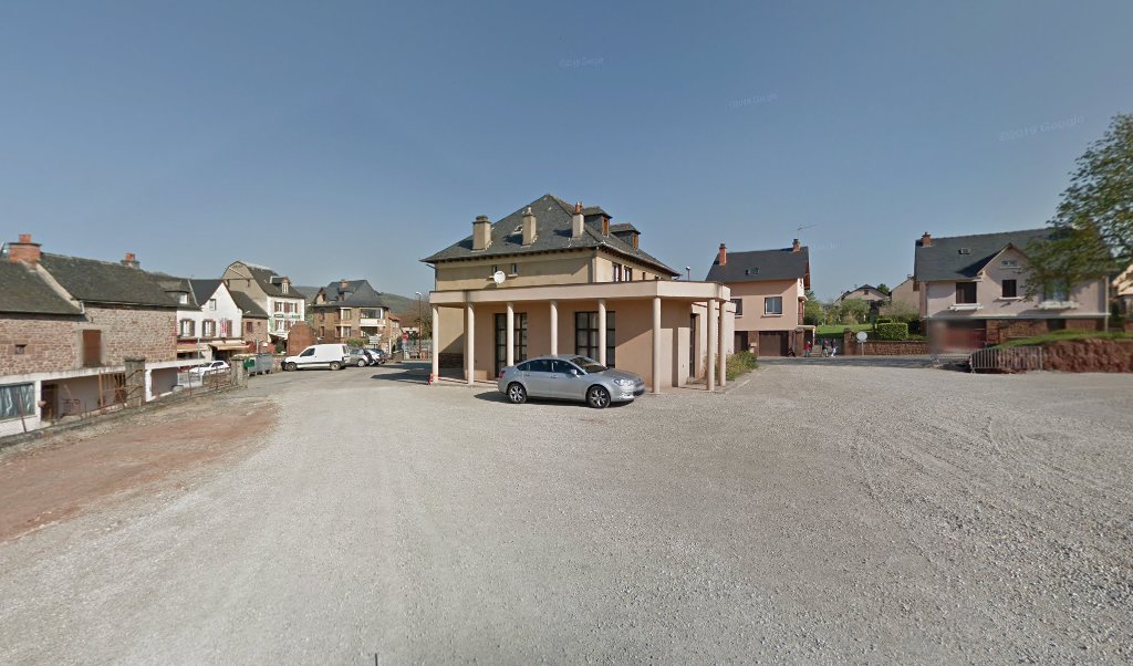 Retrouvez toutes les informations de contacts et horaires d&rsquo;ouverture pour La Poste Agence Communale ST CHRISTOPHE VALLON Mairie situé à St christophe vallon dans le département Aveyron (12). Pour effectuer envoyer vos colis (colissimo, chronopost, suivi colis), une gestion bancaire [&hellip;]