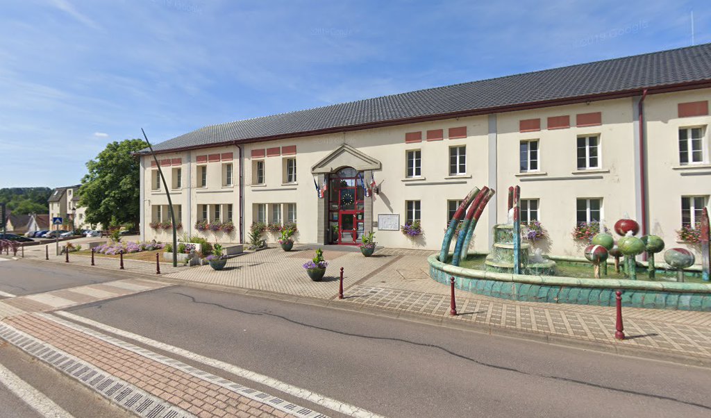 Retrouvez toutes les informations de contacts et horaires d&rsquo;ouverture pour La Poste Agence Communale FALCK Mairie situé à Falck dans le département Moselle (57). Pour effectuer envoyer vos colis (colissimo, chronopost, suivi colis), une gestion bancaire (banque postal, French Bank), [&hellip;]