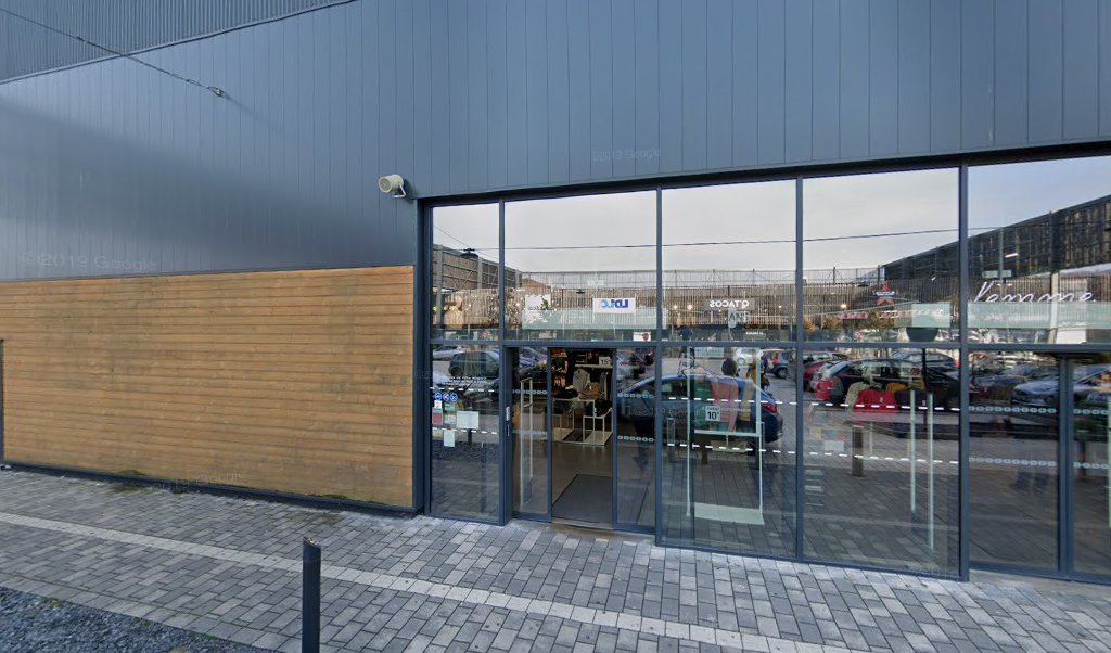 Retrouvez toutes les informations de contacts et horaires d&rsquo;ouverture pour Relais Pickup TROC TA CLOPE situé à Thionville dans le département Moselle (57). Pour effectuer envoyer vos colis (colissimo, chronopost, suivi colis), une gestion bancaire (banque postal, French Bank), votre [&hellip;]