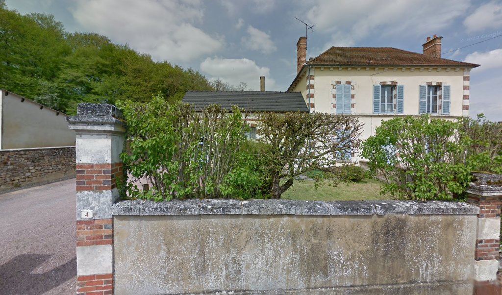 Retrouvez toutes les informations de contacts et horaires d&rsquo;ouverture pour La Poste Agence Communale DIGES Mairie situé à Diges dans le département Yonne (89). Pour effectuer envoyer vos colis (colissimo, chronopost, suivi colis), une gestion bancaire (banque postal, French Bank), [&hellip;]