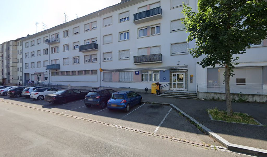 Retrouvez toutes les informations de contacts et horaires d&rsquo;ouverture pour La Poste MULHOUSE BOURTZWILLER situé à Mulhouse dans le département Haut-Rhin (68). Pour effectuer envoyer vos colis (colissimo, chronopost, suivi colis), une gestion bancaire (banque postal, French Bank), votre courrier [&hellip;]