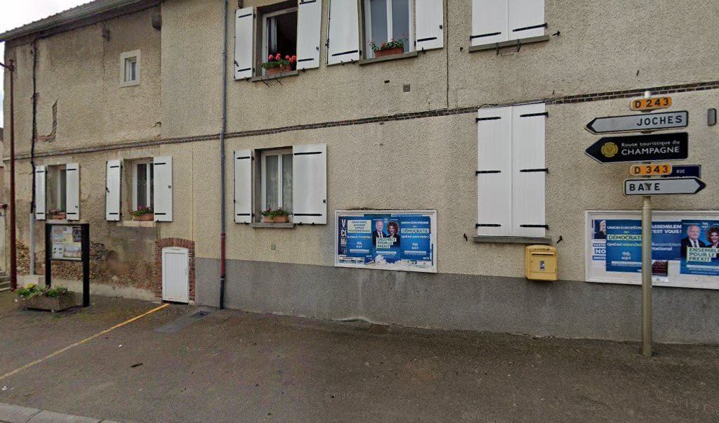 Retrouvez toutes les informations de contacts et horaires d&rsquo;ouverture pour La Poste Agence Communale CONGY Mairie situé à Congy dans le département Marne (51). Pour effectuer envoyer vos colis (colissimo, chronopost, suivi colis), une gestion bancaire (banque postal, French Bank), [&hellip;]
