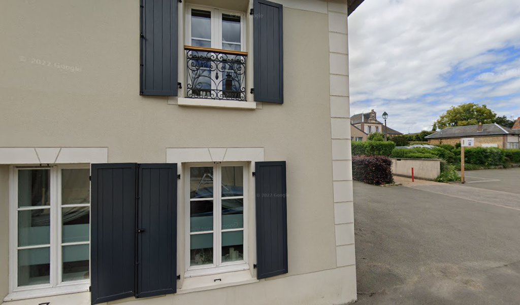 Retrouvez toutes les informations de contacts et horaires d&rsquo;ouverture pour La Poste Agence Communale BROUE Mairie situé à Broue dans le département Eure-et-Loir (28). Pour effectuer envoyer vos colis (colissimo, chronopost, suivi colis), une gestion bancaire (banque postal, French Bank), [&hellip;]