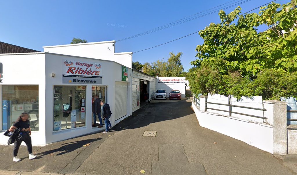 Retrouvez toutes les informations de contacts et horaires d&rsquo;ouverture pour Relais Pickup GARAGE RIBIERE situé à Tours dans le département Indre-et-Loire (37). Pour effectuer envoyer vos colis (colissimo, chronopost, suivi colis), une gestion bancaire (banque postal, French Bank), votre courrier [&hellip;]