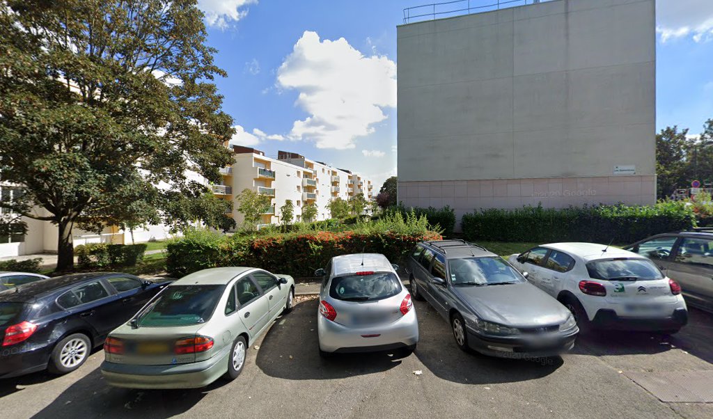 Retrouvez toutes les informations de contacts et horaires d&rsquo;ouverture pour La Poste Agence Communale VERNON Mairie situé à Vernon dans le département Eure (27). Pour effectuer envoyer vos colis (colissimo, chronopost, suivi colis), une gestion bancaire (banque postal, French Bank), [&hellip;]