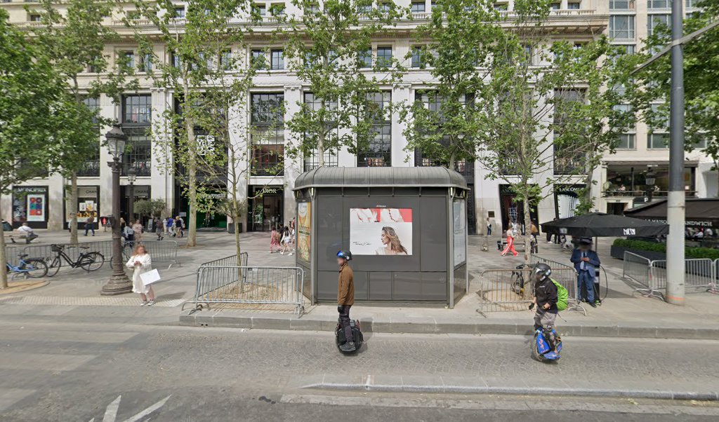 Retrouvez toutes les informations de contacts et horaires d&rsquo;ouverture pour Relais Pickup MONOPRIX ELYSEES situé à Paris dans le département Paris (75). Pour effectuer envoyer vos colis (colissimo, chronopost, suivi colis), une gestion bancaire (banque postal, French Bank), votre courrier [&hellip;]