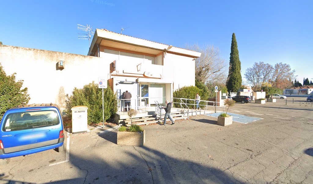 Retrouvez toutes les informations de contacts et horaires d&rsquo;ouverture pour La Poste PELISSANNE situé à Pelissanne dans le département Bouches-du-Rhône (13). Pour effectuer envoyer vos colis (colissimo, chronopost, suivi colis), une gestion bancaire (banque postal, French Bank), votre courrier (suivi [&hellip;]