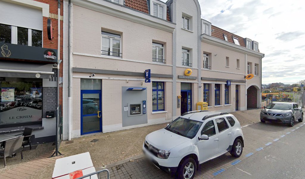 Retrouvez toutes les informations de contacts et horaires d&rsquo;ouverture pour La Poste ARQUES situé à Arques dans le département Pas-de-Calais (62). Pour effectuer envoyer vos colis (colissimo, chronopost, suivi colis), une gestion bancaire (banque postal, French Bank), votre courrier (suivi [&hellip;]