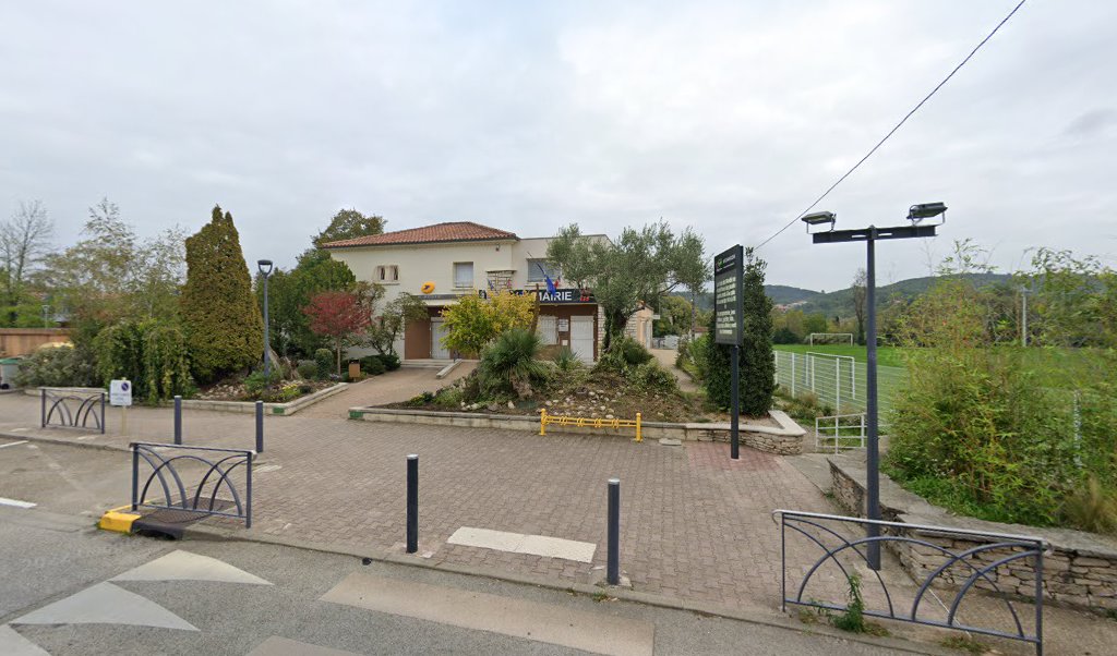Retrouvez toutes les informations de contacts et horaires d&rsquo;ouverture pour La Poste SAINT JULIEN LES ROSIERS situé à St julien les rosiers dans le département Gard (30). Pour effectuer envoyer vos colis (colissimo, chronopost, suivi colis), une gestion bancaire (banque [&hellip;]