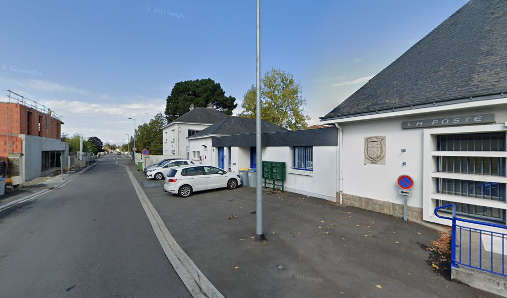 Retrouvez toutes les informations de contacts et horaires d&rsquo;ouverture pour La Poste LES SORINIERES situé à Les sorinieres dans le département Loire-Atlantique (44). Pour effectuer envoyer vos colis (colissimo, chronopost, suivi colis), une gestion bancaire (banque postal, French Bank), votre [&hellip;]
