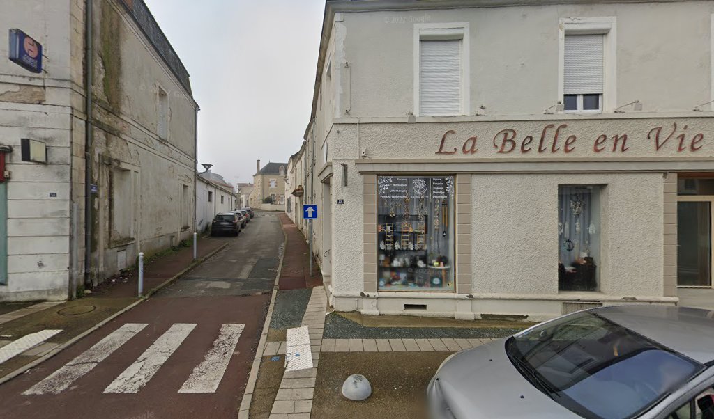 Retrouvez toutes les informations de contacts et horaires d&rsquo;ouverture pour Relais Pickup LA BELLE EN VIE situé à Chantonnay dans le département Vendée (85). Pour effectuer envoyer vos colis (colissimo, chronopost, suivi colis), une gestion bancaire (banque postal, French Bank), [&hellip;]