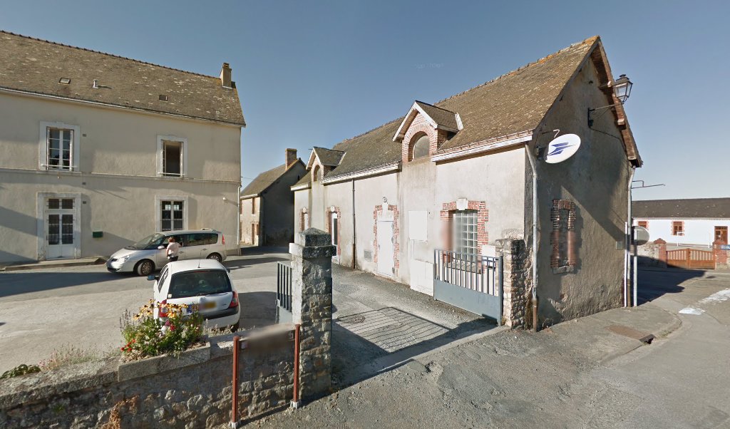 Retrouvez toutes les informations de contacts et horaires d&rsquo;ouverture pour La Poste SAINTE SUZANNE situé à Ste suzanne dans le département Mayenne (53). Pour effectuer envoyer vos colis (colissimo, chronopost, suivi colis), une gestion bancaire (banque postal, French Bank), votre [&hellip;]