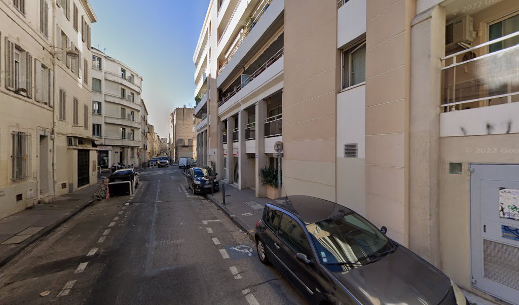 Retrouvez toutes les informations de contacts et horaires d&rsquo;ouverture pour La Poste Relais MARSEILLE UTILE situé à Marseille dans le département Bouches-du-Rhône (13). Pour effectuer envoyer vos colis (colissimo, chronopost, suivi colis), une gestion bancaire (banque postal, French Bank), votre [&hellip;]
