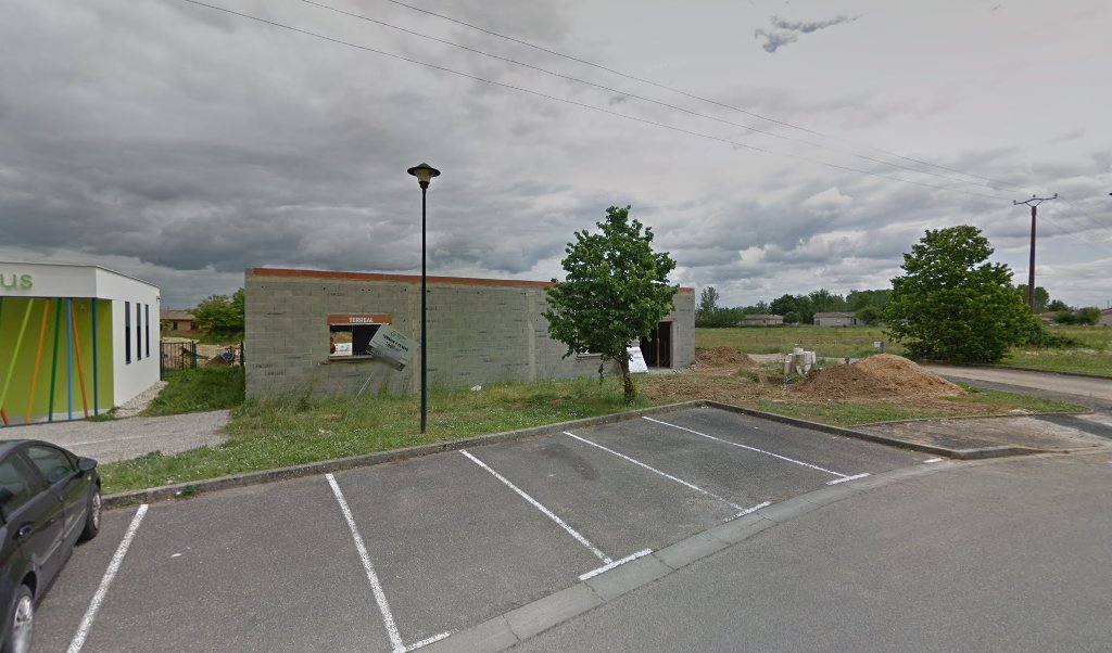 Retrouvez toutes les informations de contacts et horaires d&rsquo;ouverture pour Relais Pickup PROXI -BIENVENUE CHEZ CHLOE situé à Montauban dans le département Tarn-et-Garonne (82). Pour effectuer envoyer vos colis (colissimo, chronopost, suivi colis), une gestion bancaire (banque postal, French Bank), [&hellip;]