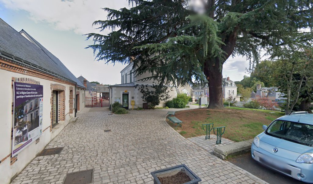 Retrouvez toutes les informations de contacts et horaires d&rsquo;ouverture pour La Poste Agence Communale VILLEDOMER Mairie situé à Villedomer dans le département Indre-et-Loire (37). Pour effectuer envoyer vos colis (colissimo, chronopost, suivi colis), une gestion bancaire (banque postal, French Bank), [&hellip;]