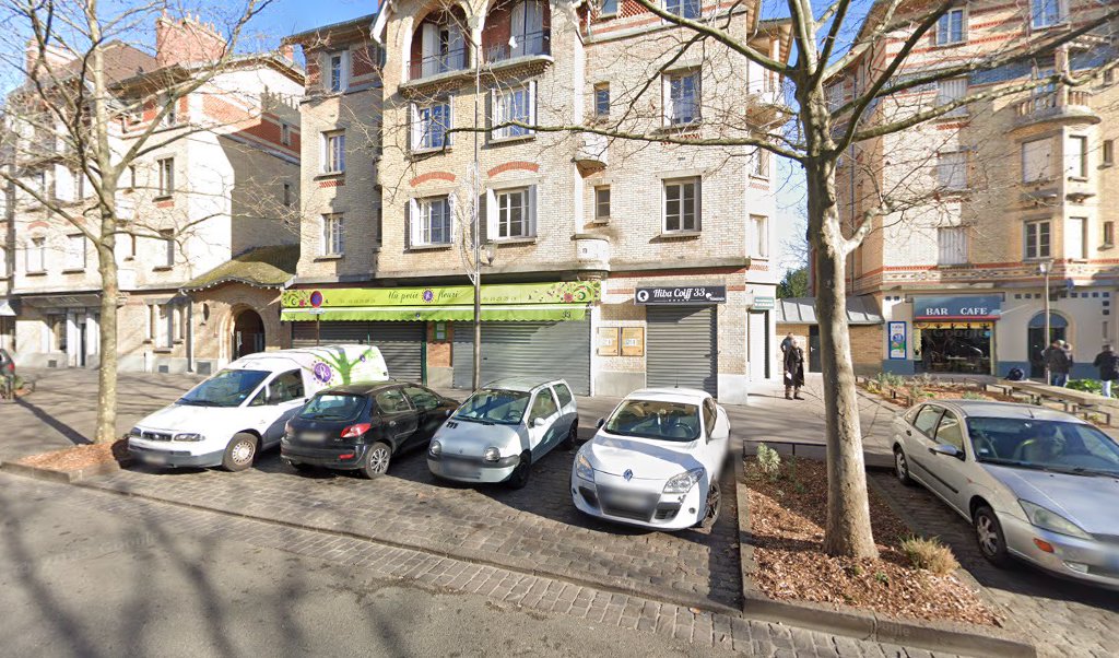 Retrouvez toutes les informations de contacts et horaires d&rsquo;ouverture pour Relais Pickup UN PETIT R FLEURI situé à Stains dans le département Seine-Saint-Denis (93). Pour effectuer envoyer vos colis (colissimo, chronopost, suivi colis), une gestion bancaire (banque postal, French Bank), [&hellip;]