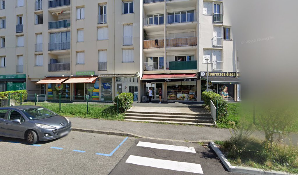 Retrouvez toutes les informations de contacts et horaires d&rsquo;ouverture pour Relais Pickup MLLE BAGELS situé à Anglet dans le département Pyrénées Atlantiques (64). Pour effectuer envoyer vos colis (colissimo, chronopost, suivi colis), une gestion bancaire (banque postal, French Bank), votre [&hellip;]